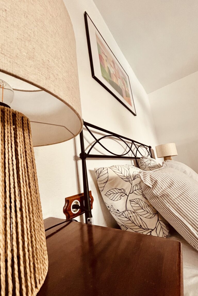 The villa bed1 06